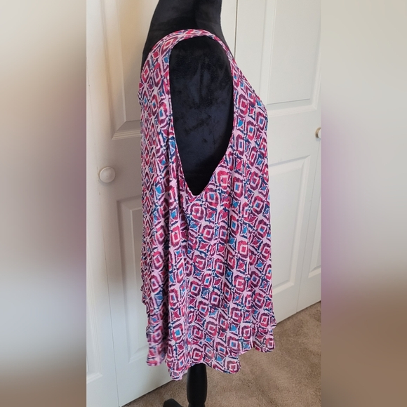 🔥2For$20 Women's LANE BRYANT Colorful Layered Tank Size 18 - Picture 3 of 11